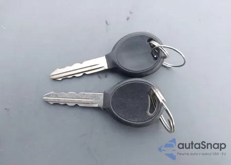 2003 Dodge Intrepid z USA, uszkodzony, nr VIN 2B3KD46R83K531016